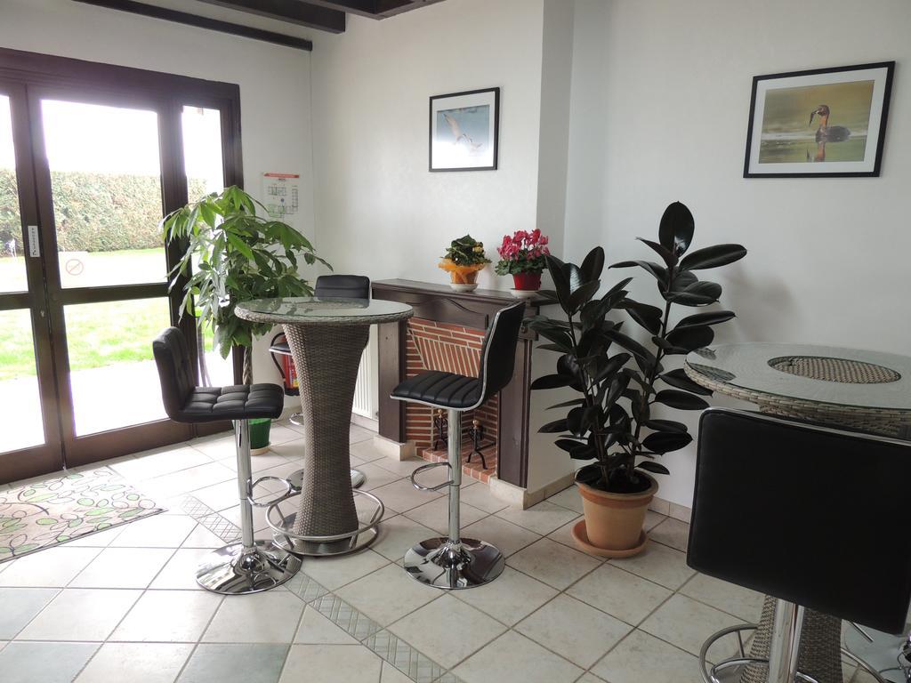 Le Lanthenay Hotel Romorantin-Lanthenay Bagian luar foto